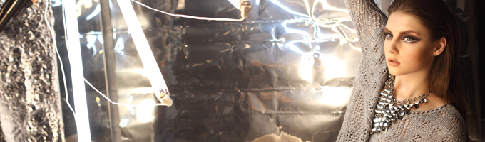 银泰百货名品汇，各大女装品牌特价甩卖